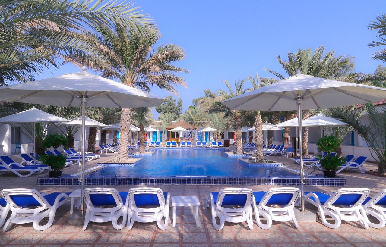 Fujairah Hotel & Resort Exterior photo
