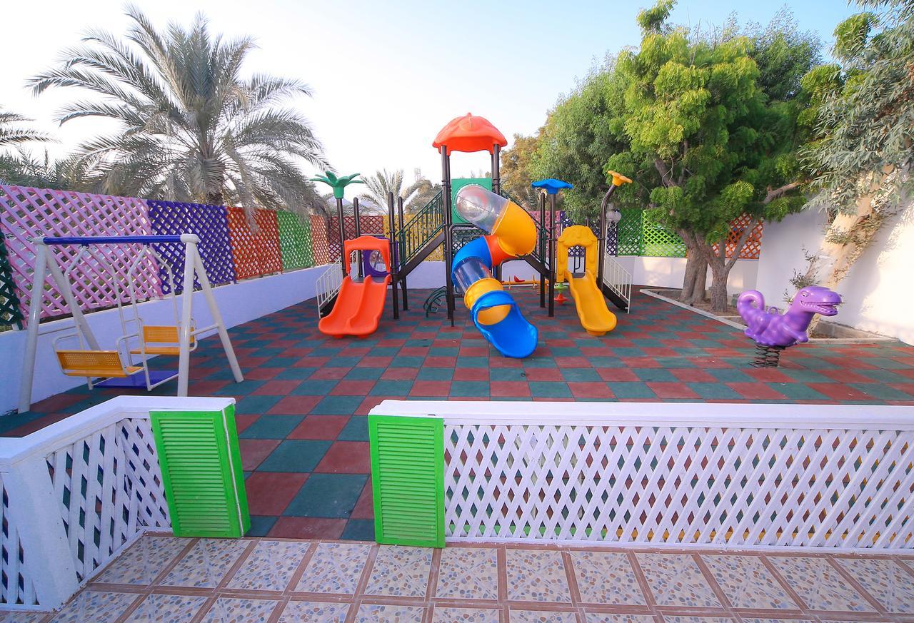 Fujairah Hotel & Resort Exterior photo